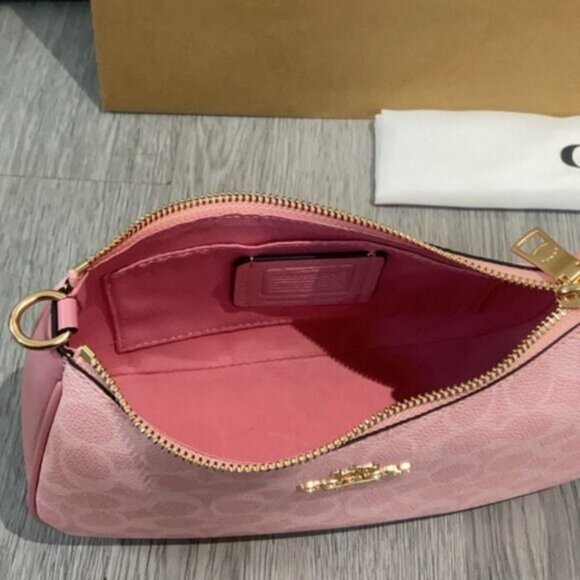 COACH Teri Shoulder Bag In Signature Canvas CV933 Dusty Pink - Picture 7 of 9